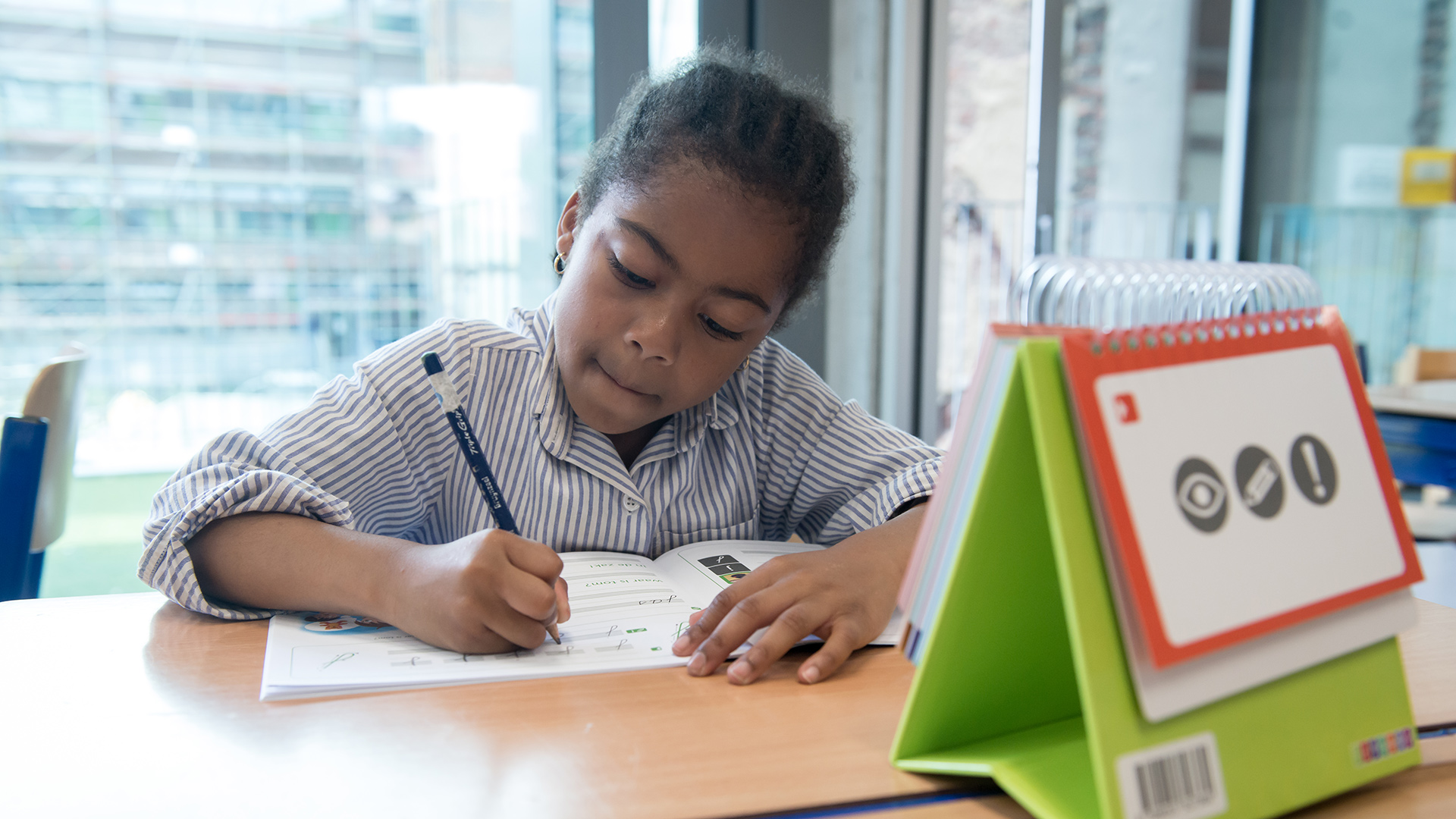 Waarom eerst losse letters leren schrijven en pas daarna verbindingen?